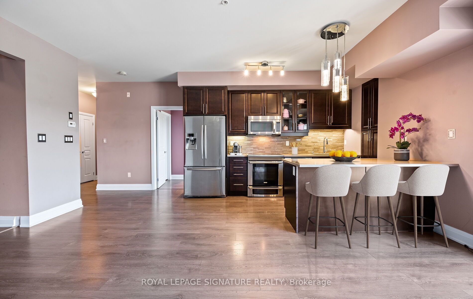 Additional image 3 of 413-128 Garden Drive, Oakville, ON, L6K 0H7