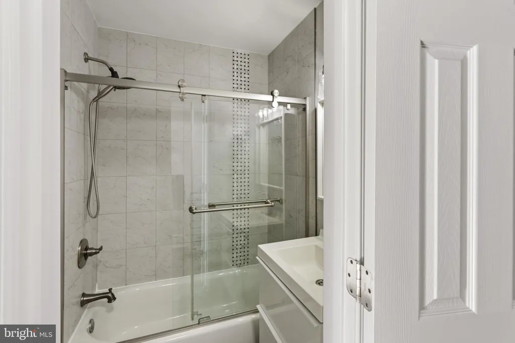 Additional image 29 of 5105 New Hampshire Avenue NW, Washington, DC 20011