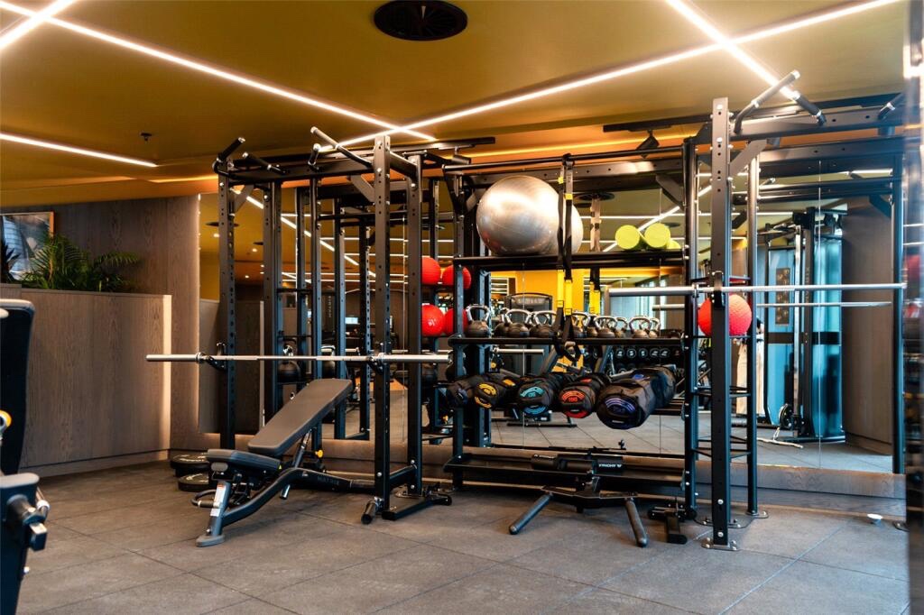 Additional image 13 of 2 Bed Flat, Dantzic Street, M4, N1 7GU