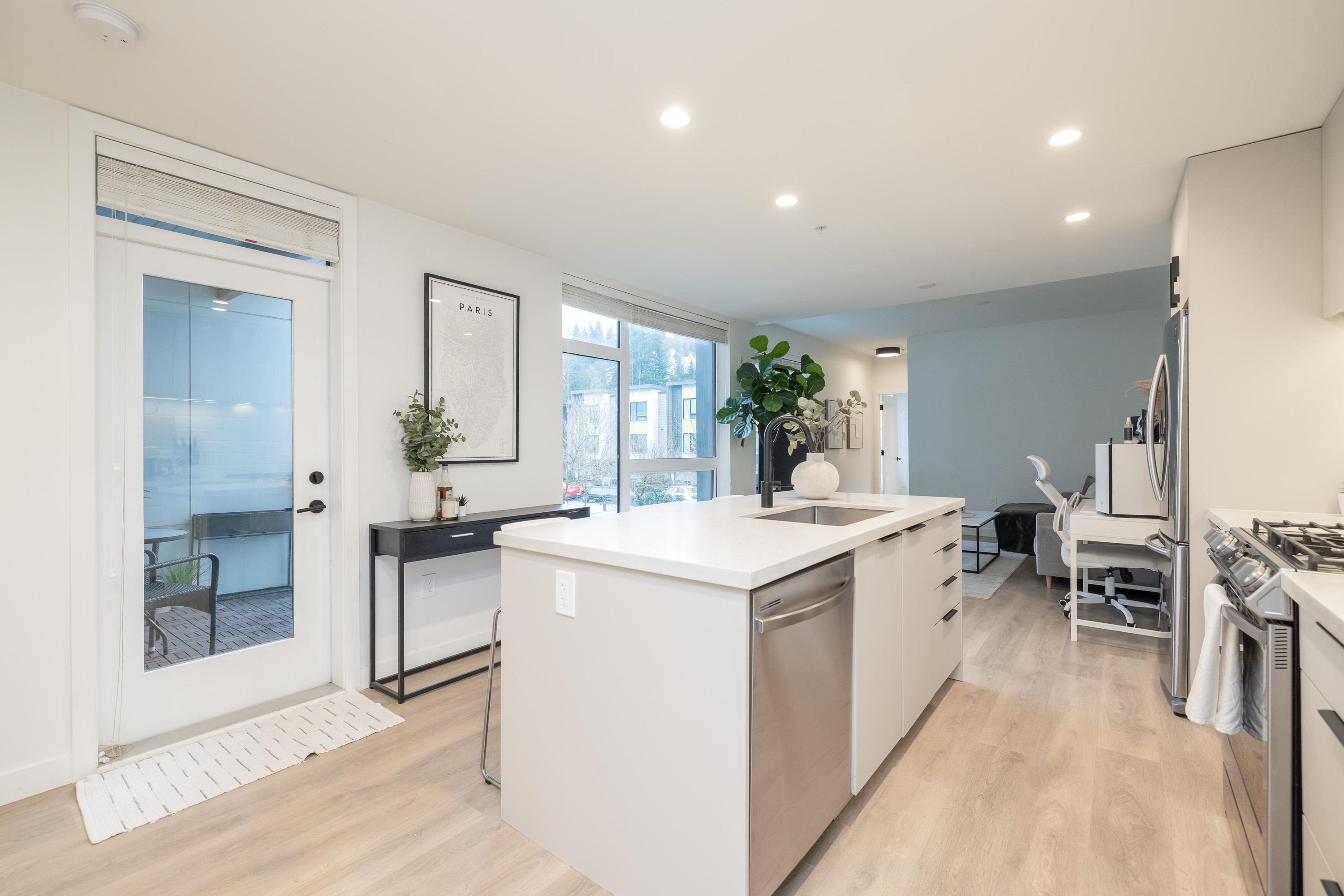 Additional image 6 of 212-3018 St George Street, Port Moody, BC, V3H 2H7