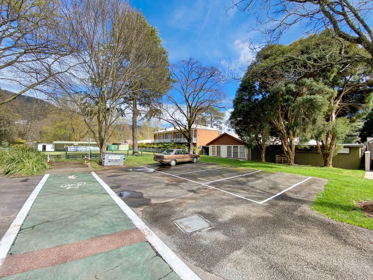 Additional image 10 of 1,2,3/1 4 Wood Street, Bright VIC 3741