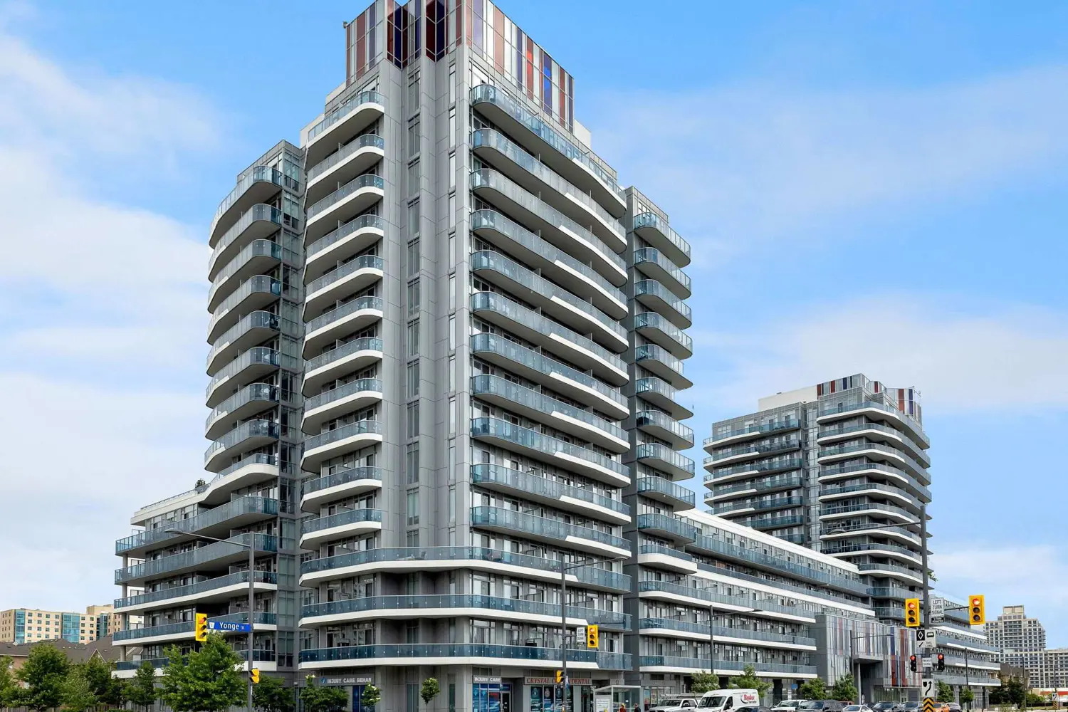 Additional image 16 of 9471 Yonge Street 332