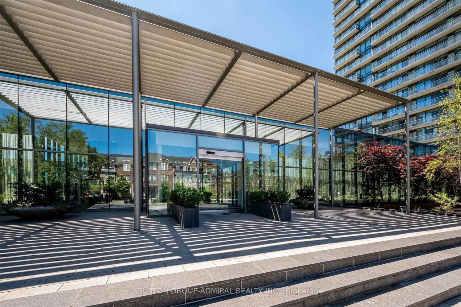 Additional image 16 of 105 The Queensway Avenue 413