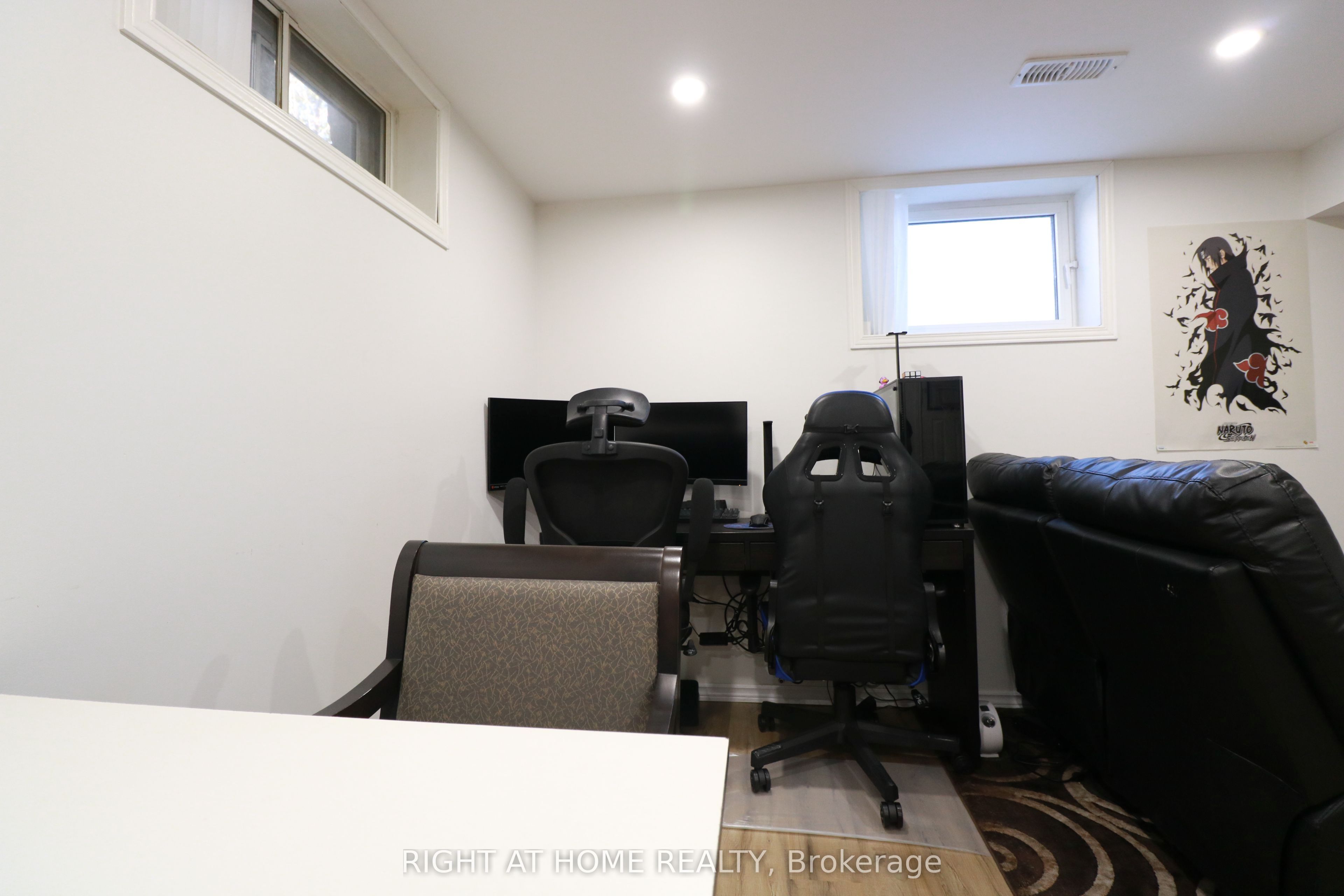 Additional image 4 of Lower-823 Sanok Drive, Pickering, ON, L1W 2R1
