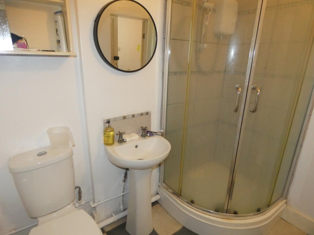 Additional image 6 of High Street, London Colney