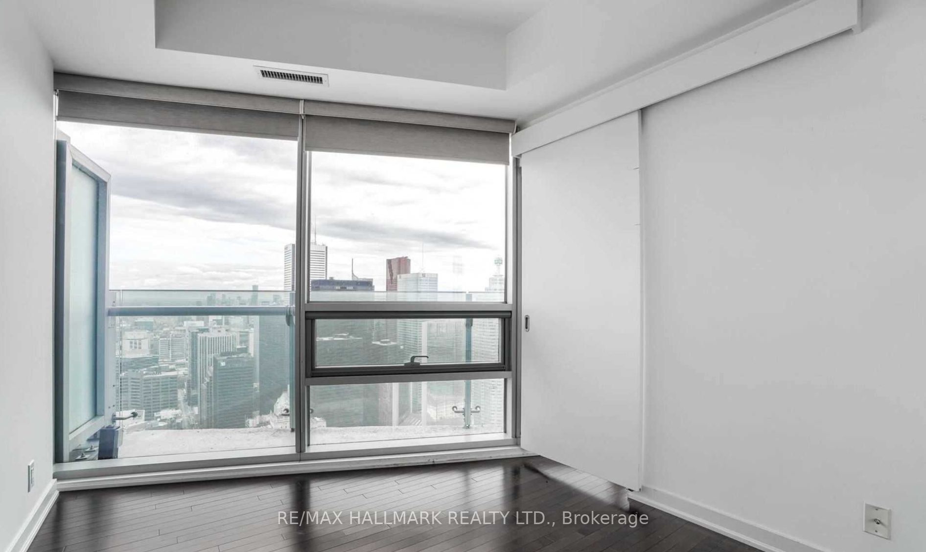 Additional image 6 of 5611-14 York Street, Toronto, ON, M5J 2Z2