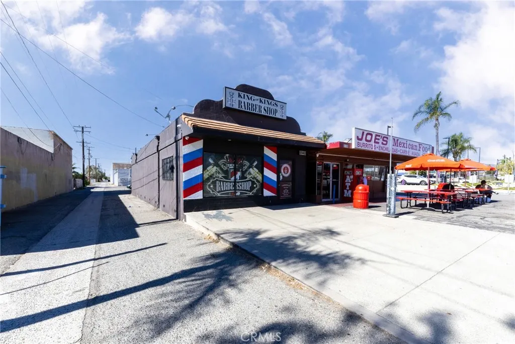 Additional image 4 of 8148 Sierra Avenue, Fontana, CA 92335