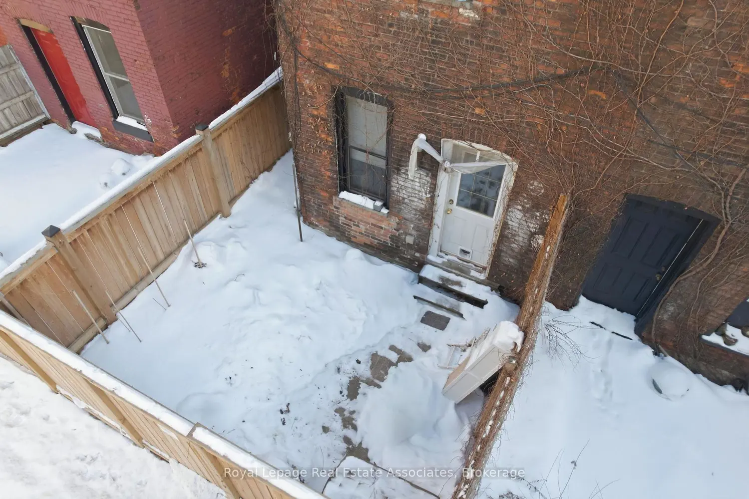 Additional image 15 of 51 Wellington Street