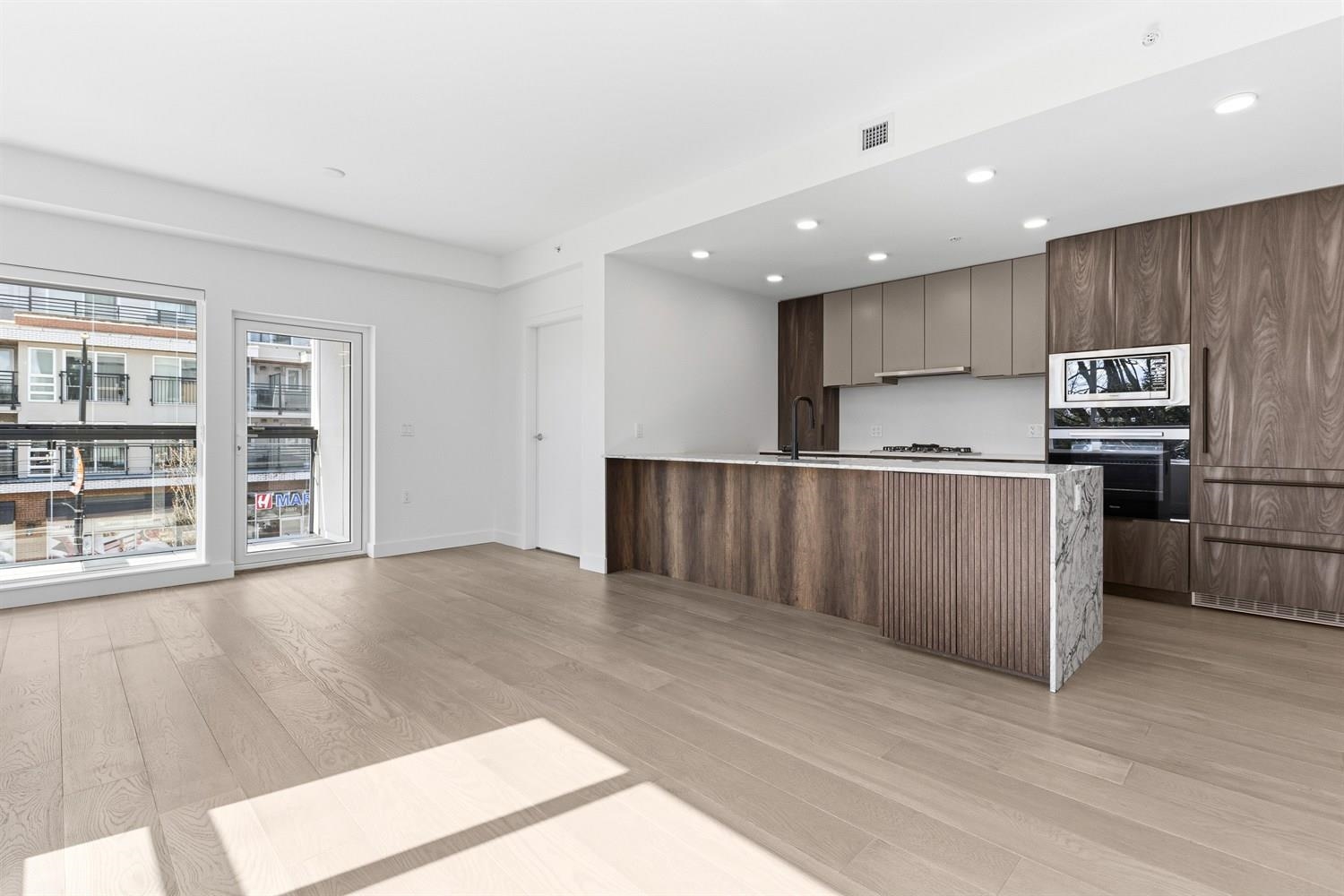 206-3590 39th Avenue W, Vancouver, BC, V6N 3A5