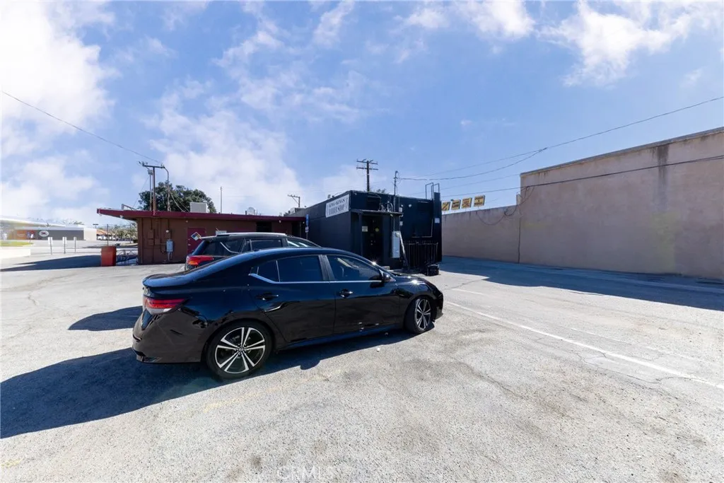 Additional image 41 of 8148 Sierra Avenue, Fontana, CA 92335