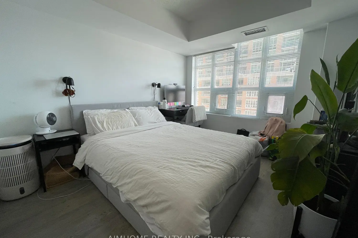 Additional image 10 of 85 East Liberty Street 907