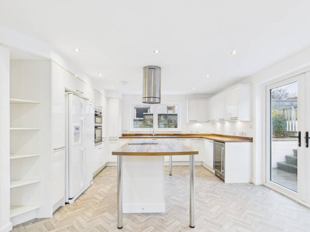 Additional image 3 of High Street, Macduff, AB44