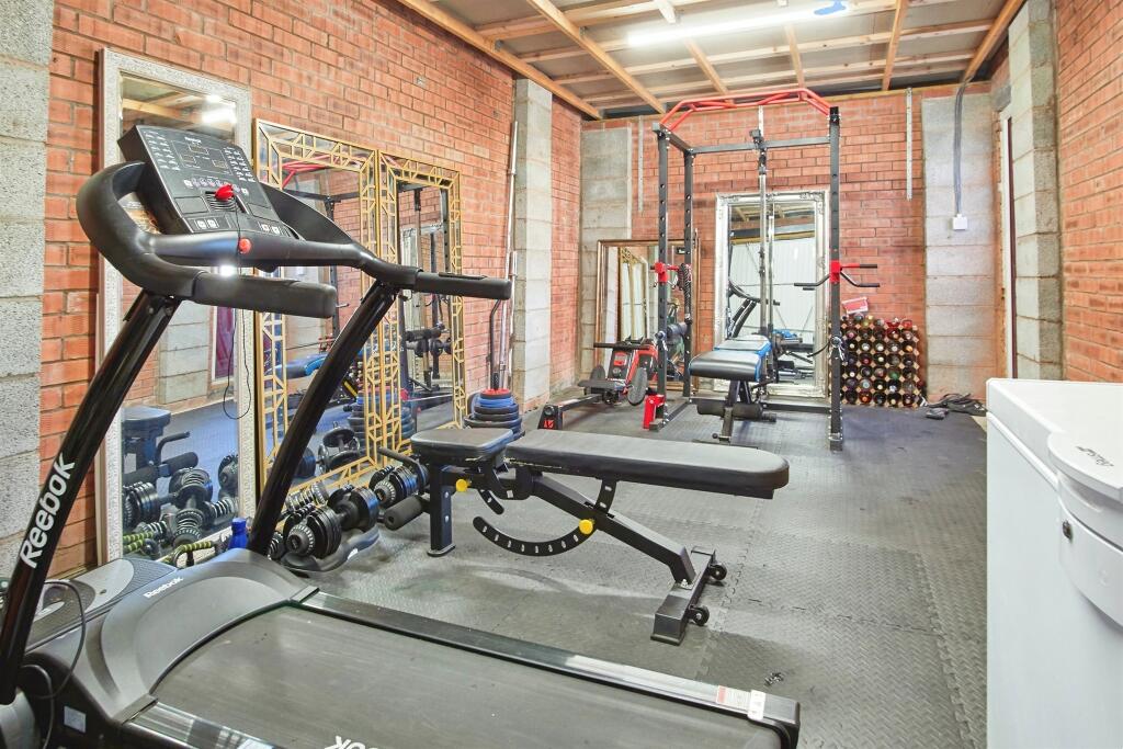 Additional image 4 of Hawthorn Way, Birmingham