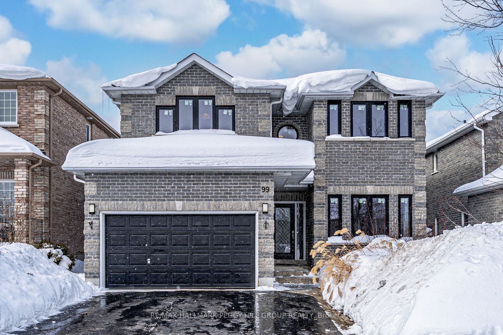 99 Mcintyre Drive, Barrie, ON, L4N 4K6