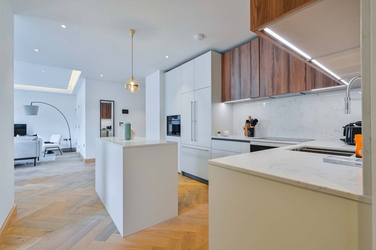 Additional image 6 of 2 Bed Flat, Baker St, W1U, N1 7GU