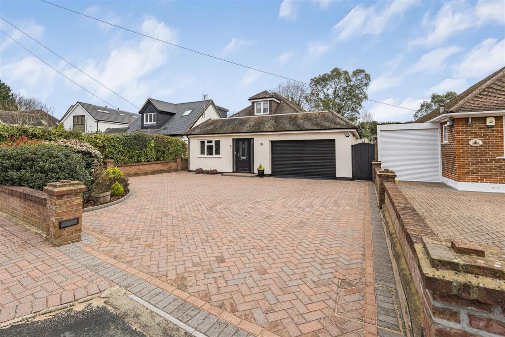 Hazel Road, Park Street, St. Albans