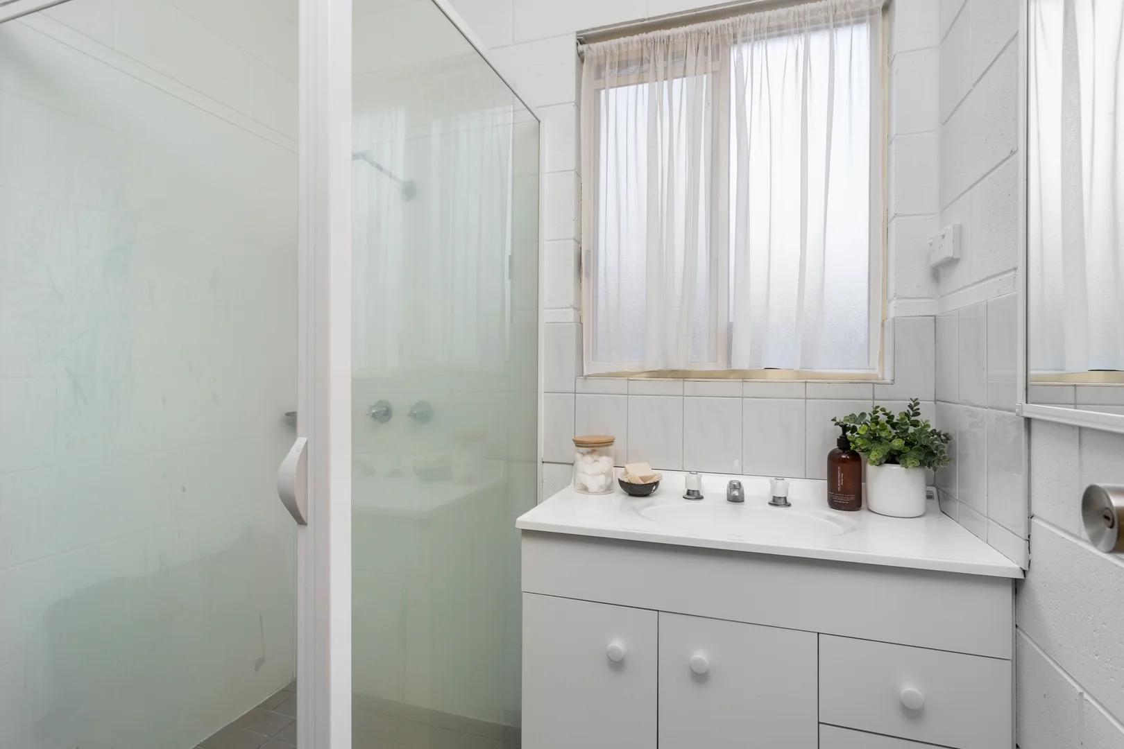 Additional image 10 of 2/2a Fysh Street, Beaconsfield TAS 7270