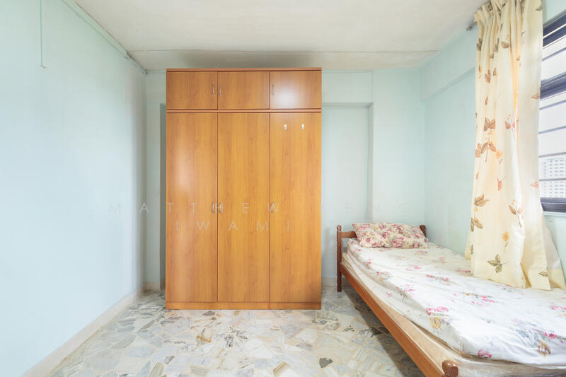 Additional image 11 of 14 Dover Close East