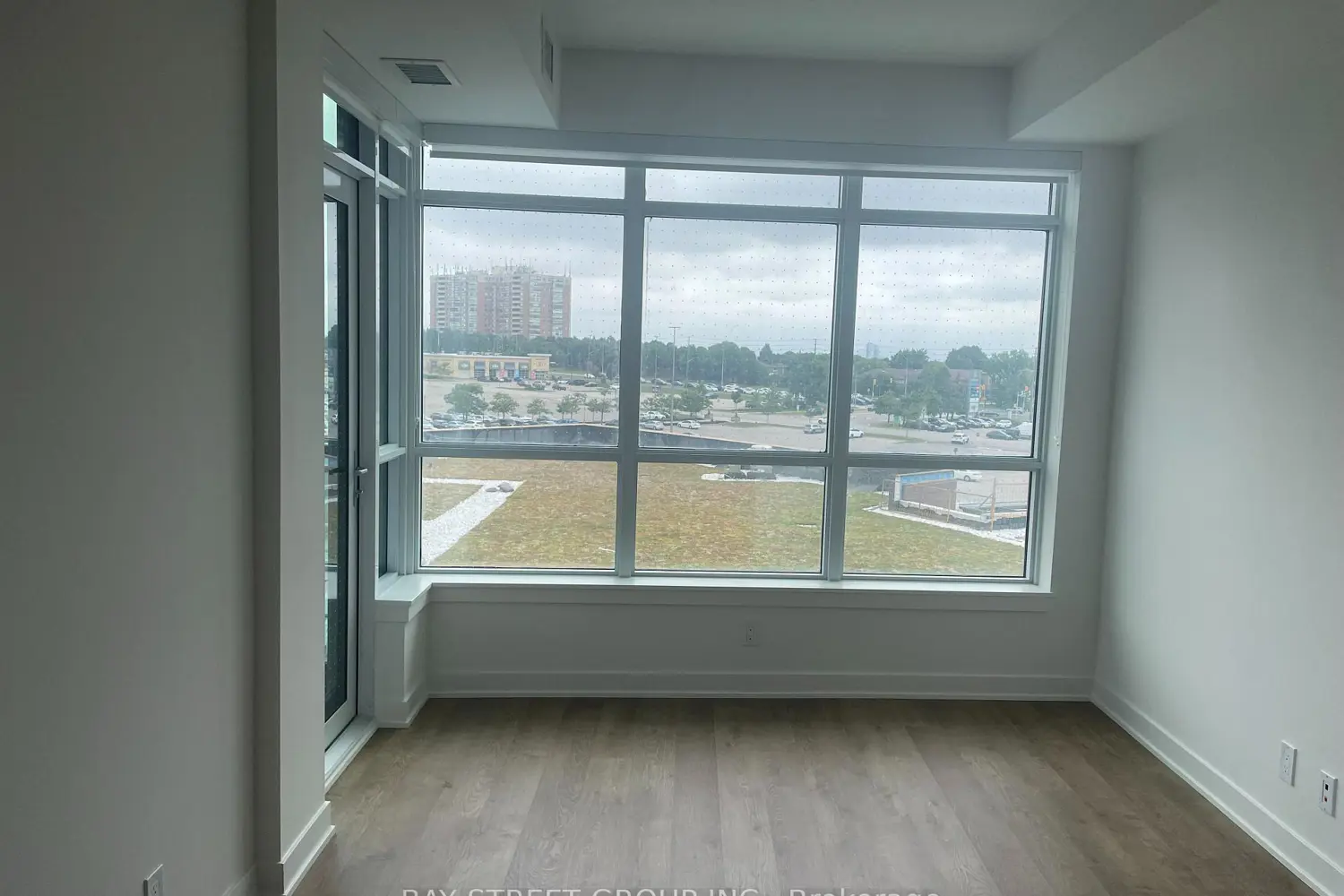 Additional image 2 of 50 Upper Mall Way 329