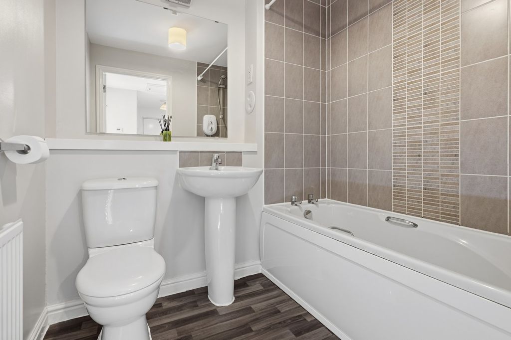 Additional image 15 of 2 bed flat for saleCrookston Court, Larbert FK5