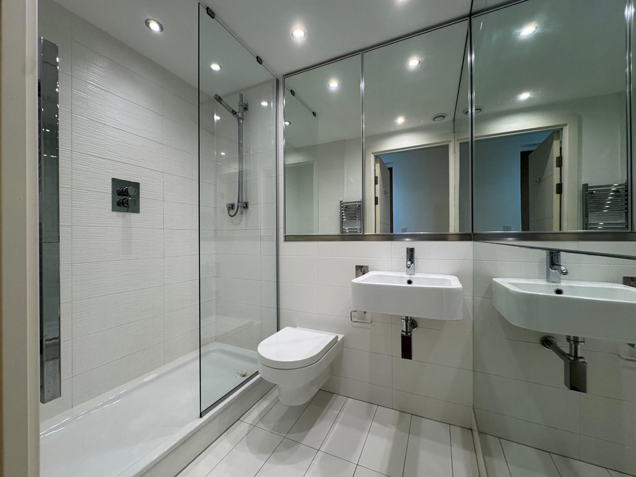 Additional image 4 of 1 Bed Flat, Blackfriars Road, M3, N1 7GU