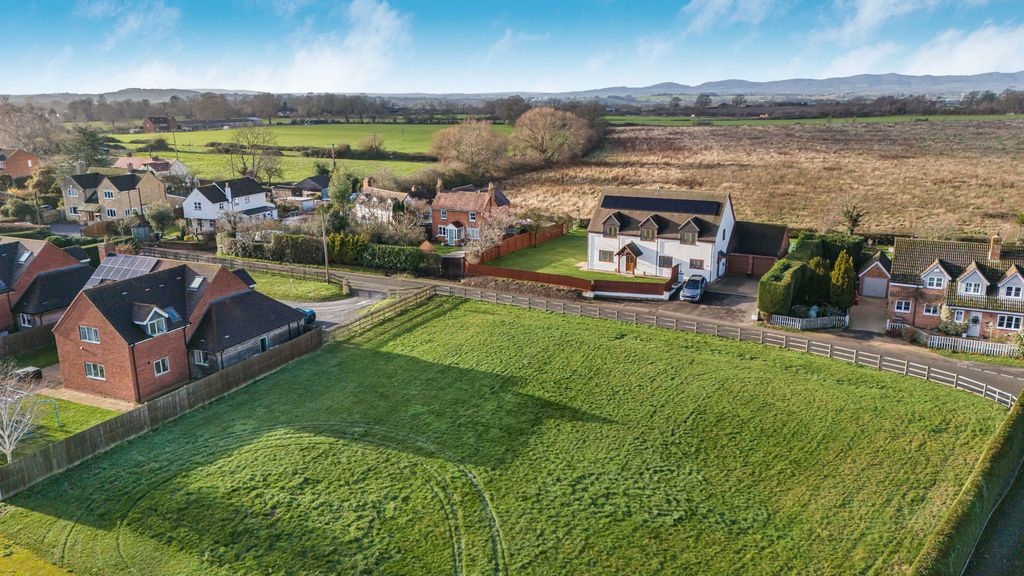 Additional image 3 of Land for saleHillend, Twyning, Gloucestershire GL20