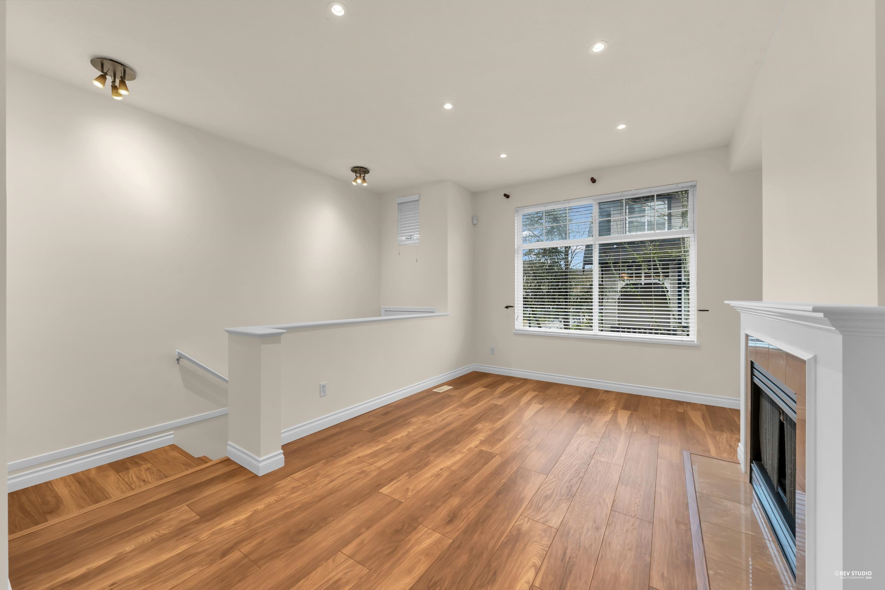 Additional image 2 of 42-6888 Robson Drive, Richmond, BC, V7C 5T6