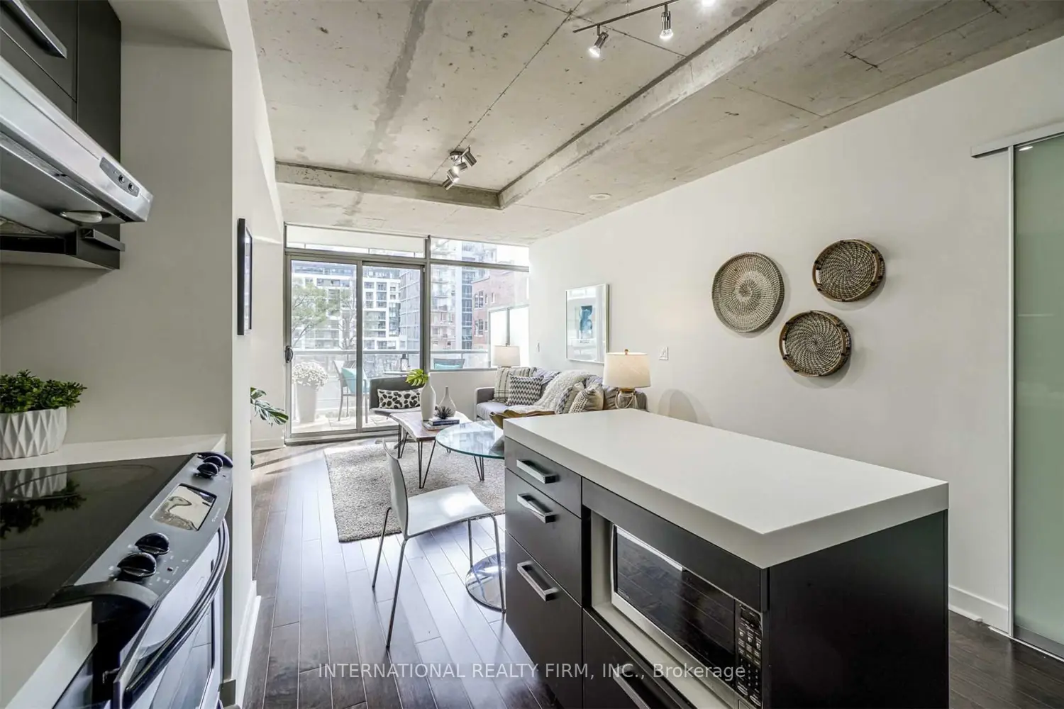 55 Stewart Street 402