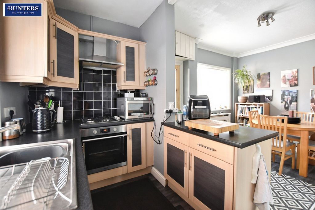 Additional image 9 of 3 bed semi-detached house for saleFairmont Crescent, Scunthorpe DN16