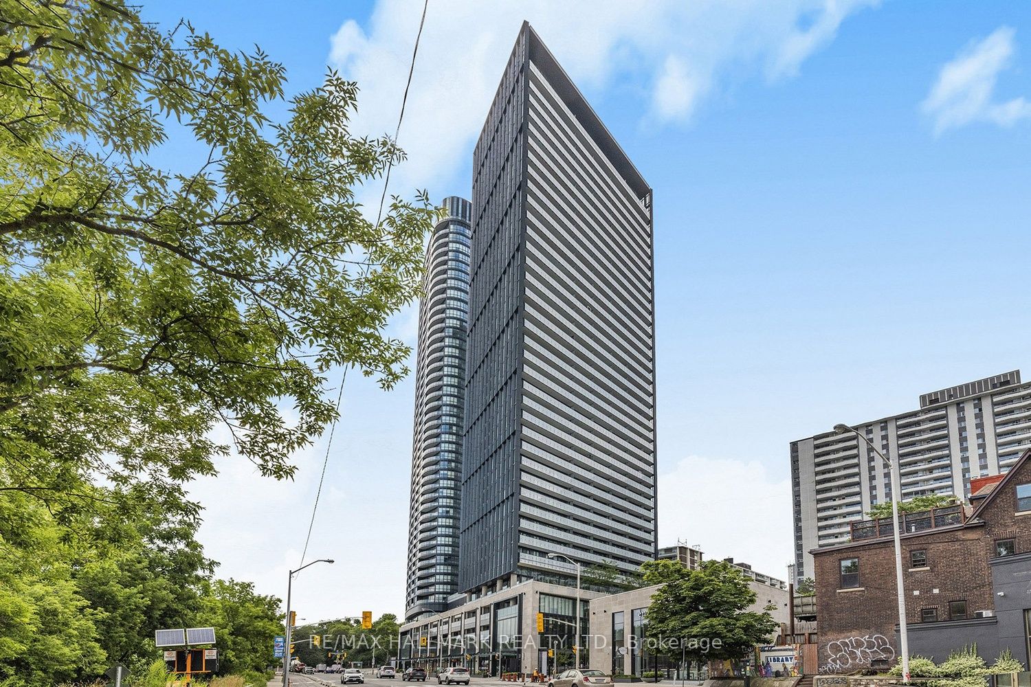 2508-575 Bloor Street E, Toronto, ON, M4W 0B2
