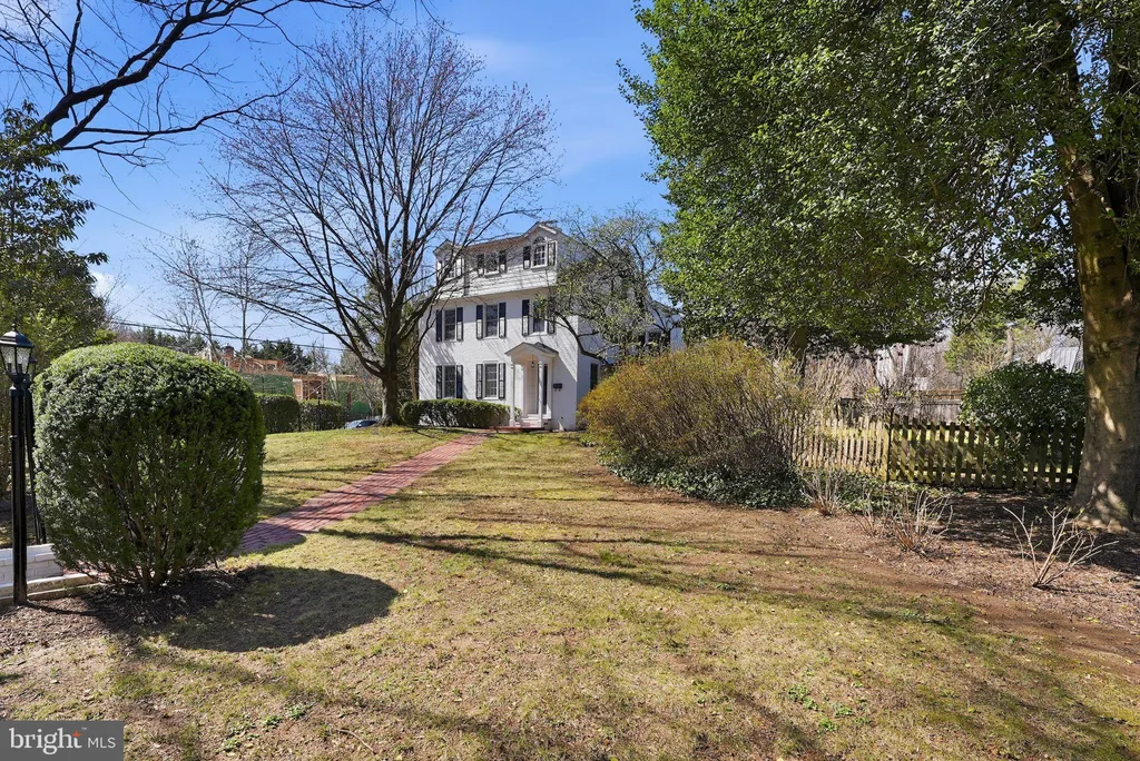 Additional image 4 of 4600 Reno Road NW, Washington, DC 20008