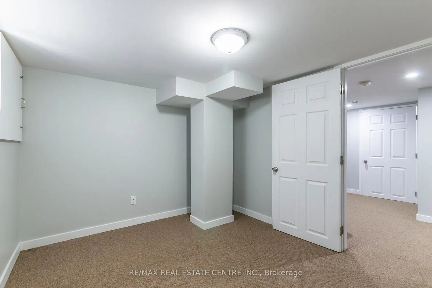 Additional image 14 of 20 West 1St Street