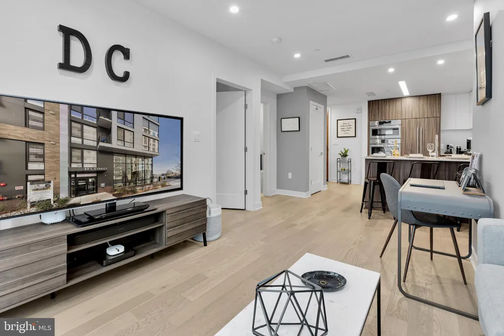 Additional image 20 of 37 L Street SE Unit 308, Washington, DC 20003