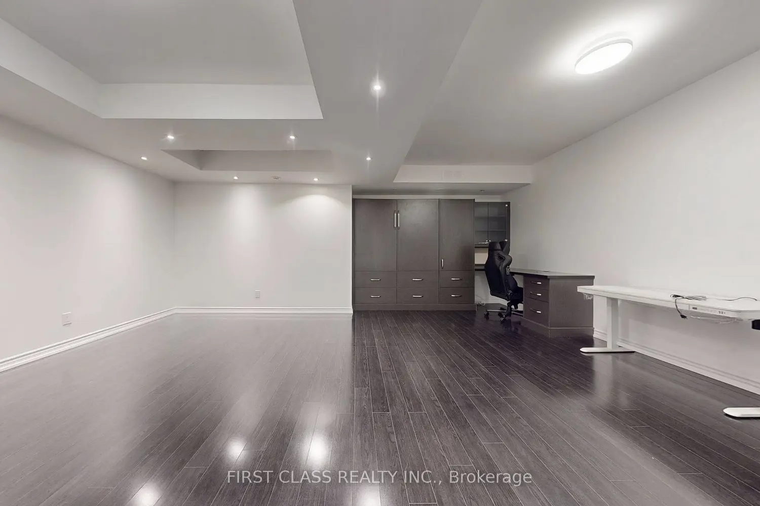 Additional image 17 of 9 Oakburn Crescent Th 28