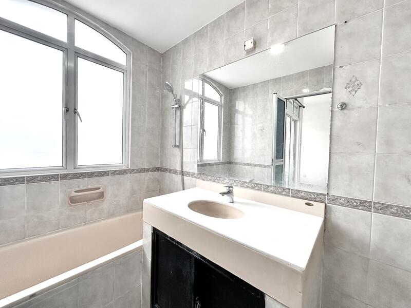 Additional image 6 of Loyang Rise