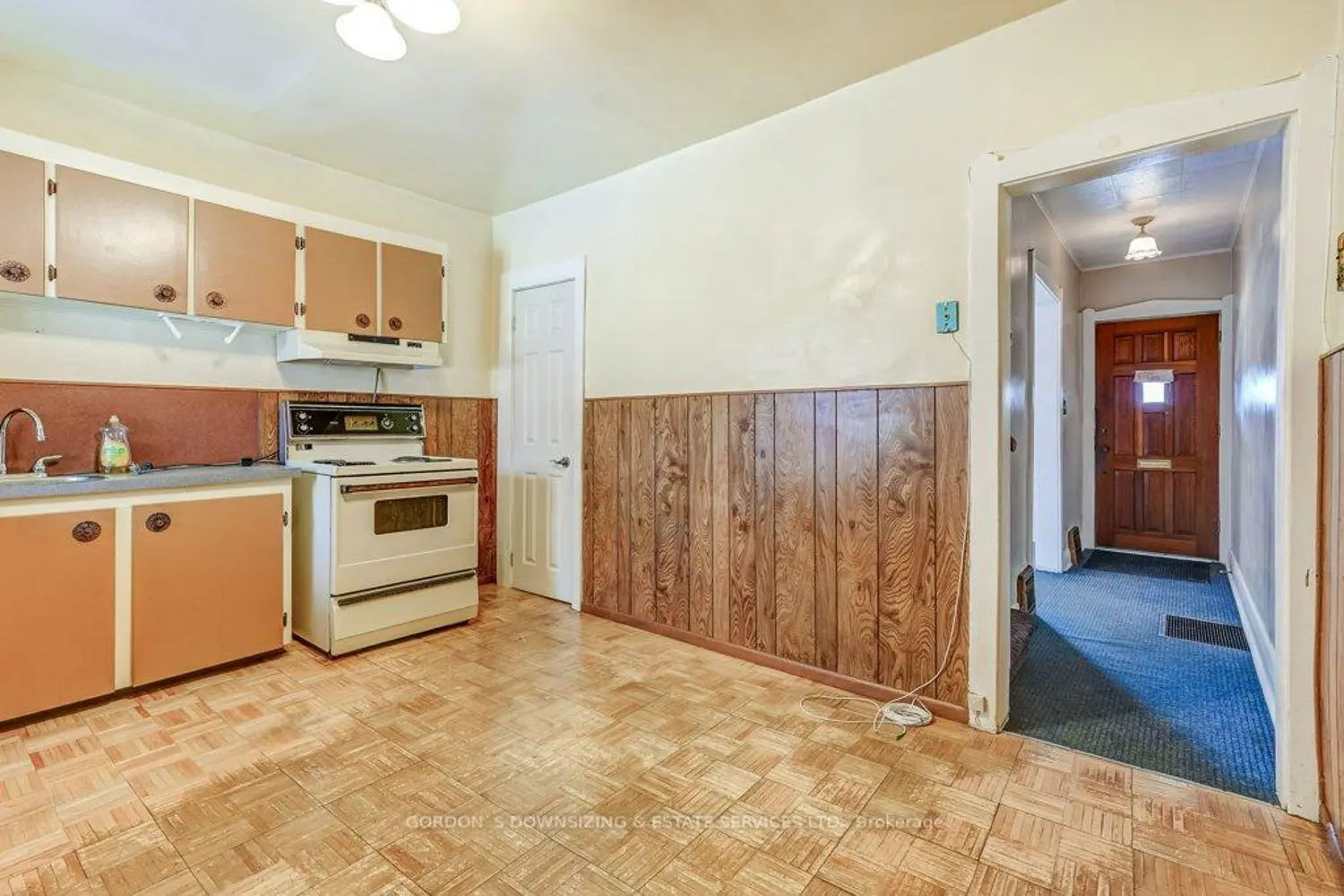 Additional image 7 of 203 Donlands Avenue