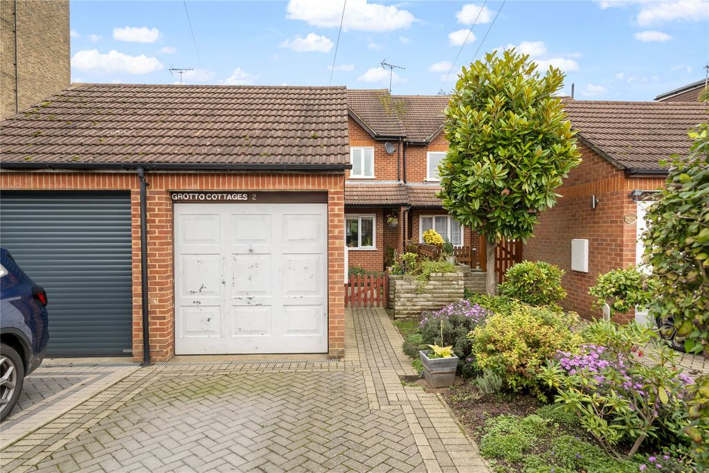 4 bed terraced house for saleGrotto Road, Weybridge, Surrey KT13