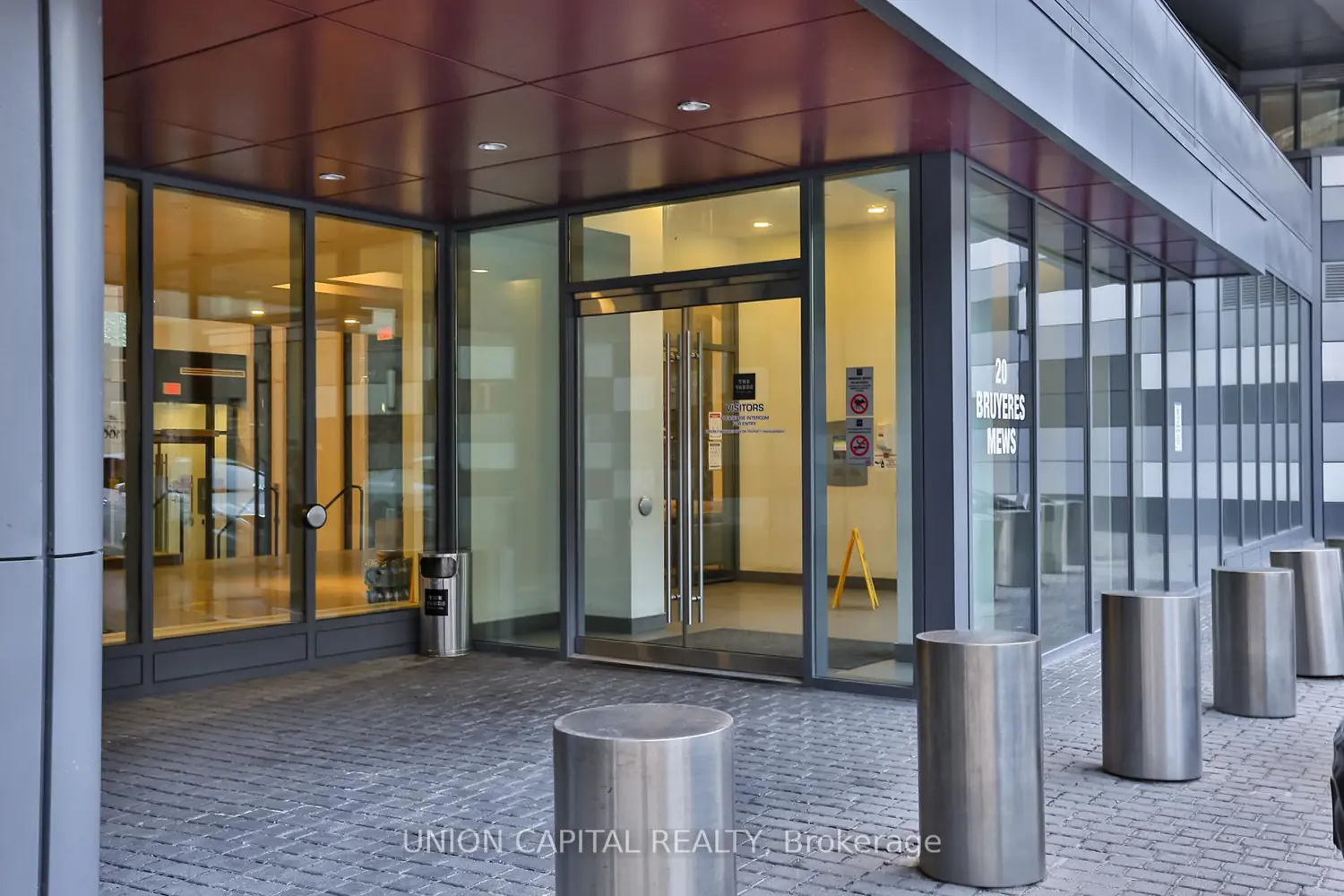 Additional image 2 of 20 Bruyeres Mews 1103