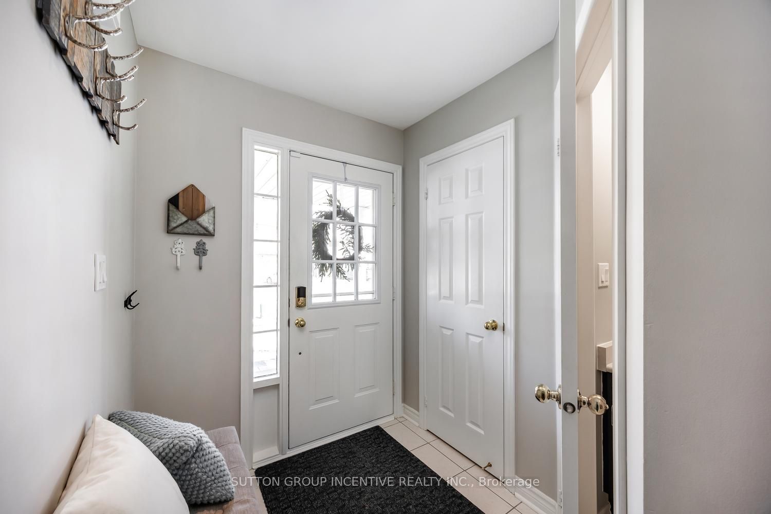 119 Angier Crescent, Ajax, ON, L1S 7R4 photo 5