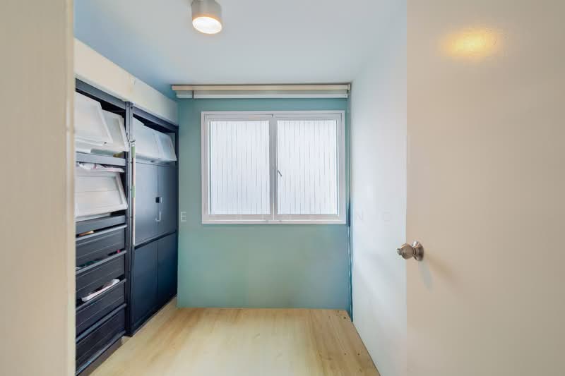 Additional image 7 of 31 Marine Crescent