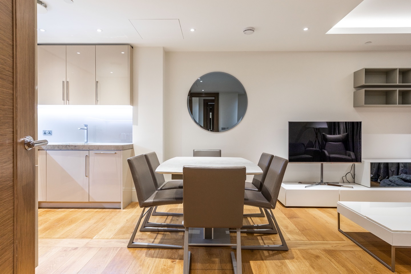 Additional image 6 of 1 Bed Flat, Milford House, WC2R, N1 7GU