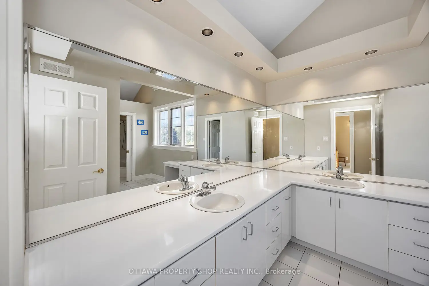 Additional image 13 of 3057 Greenland Road