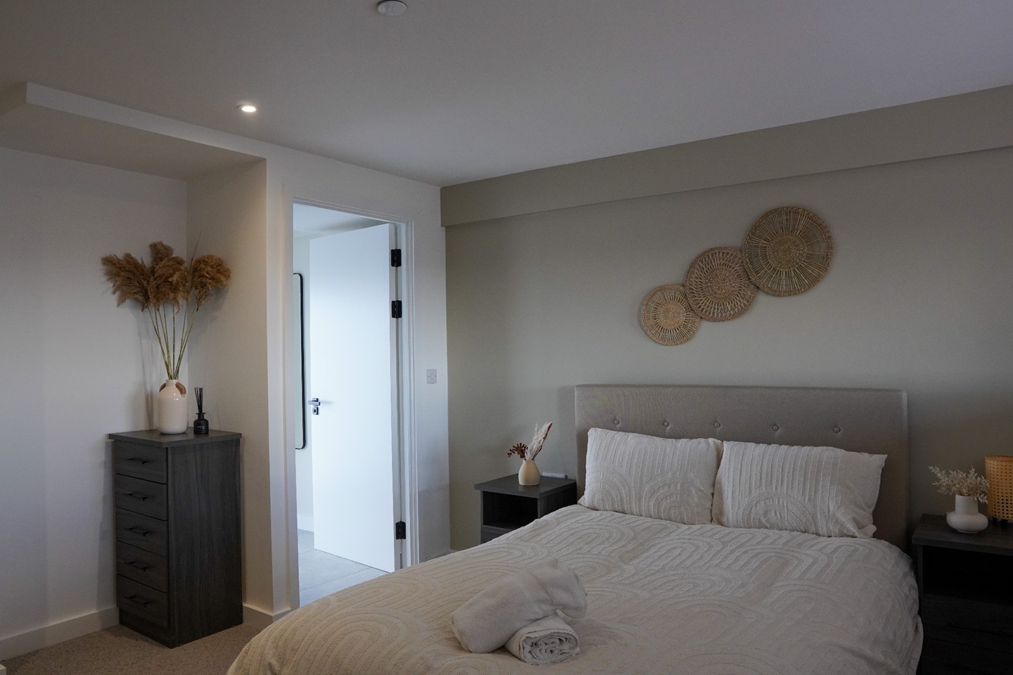 Additional image 10 of 3 Bed Penthouse, Spinners Way, M15, N1 7GU