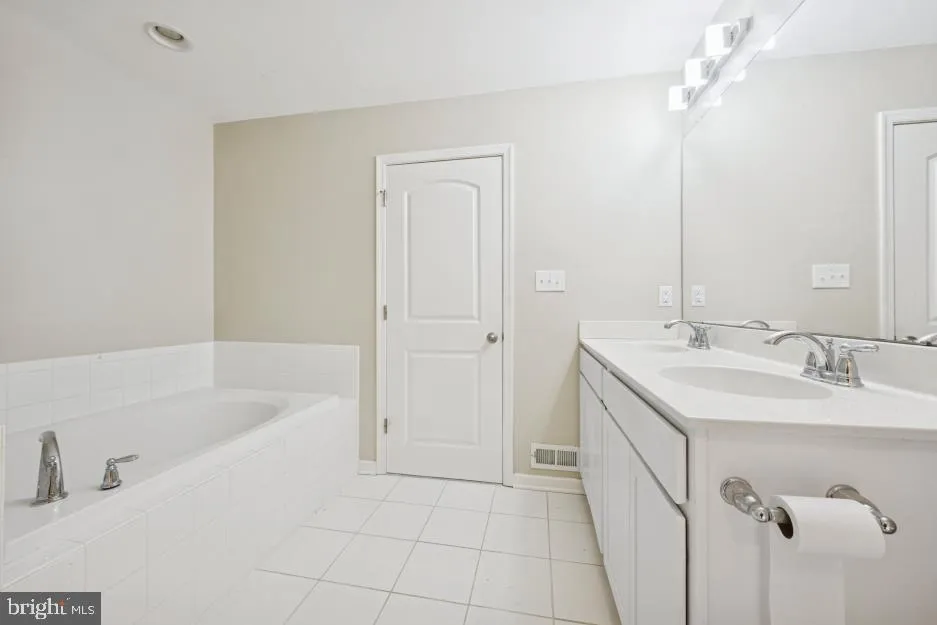 Additional image 42 of 640 Jacobsen Circle, Newark, DE 19702