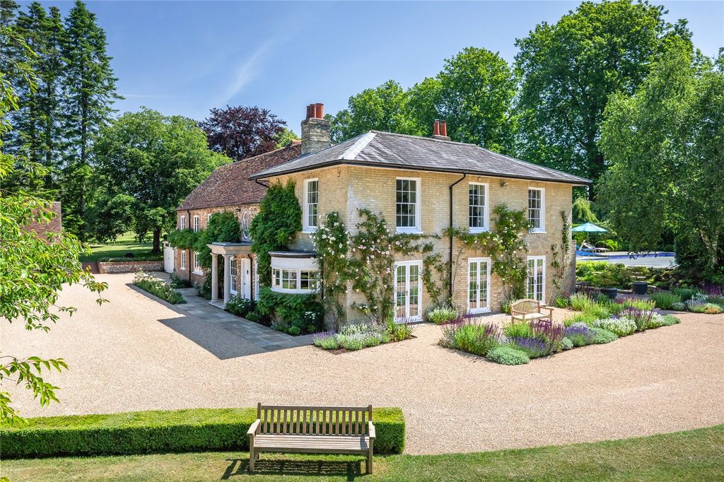 6 bed detached house for saleAshton Lane, Bishops Waltham, Southampton, Hampshire SO32