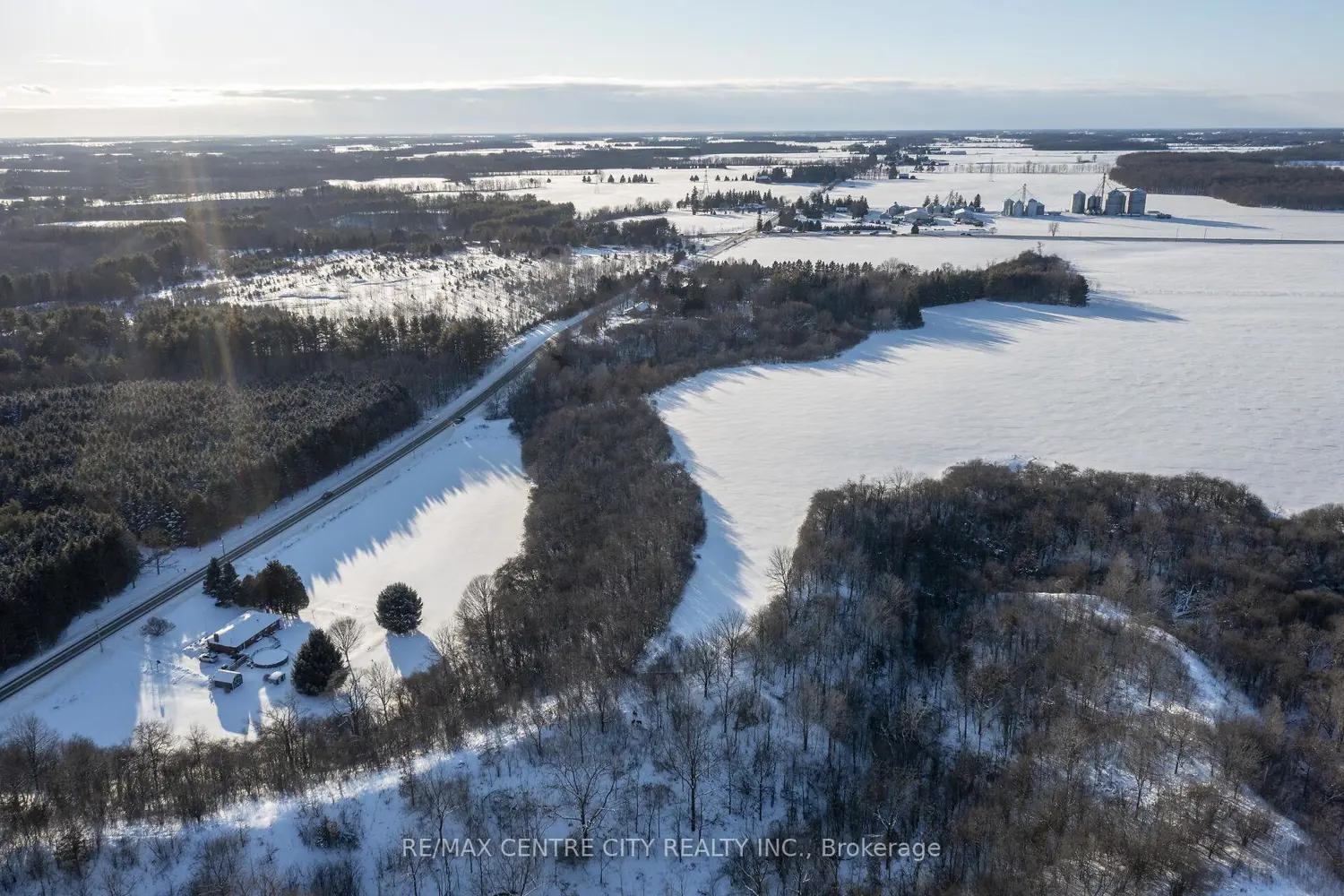 Additional image 5 of 44382 Ferguson Line