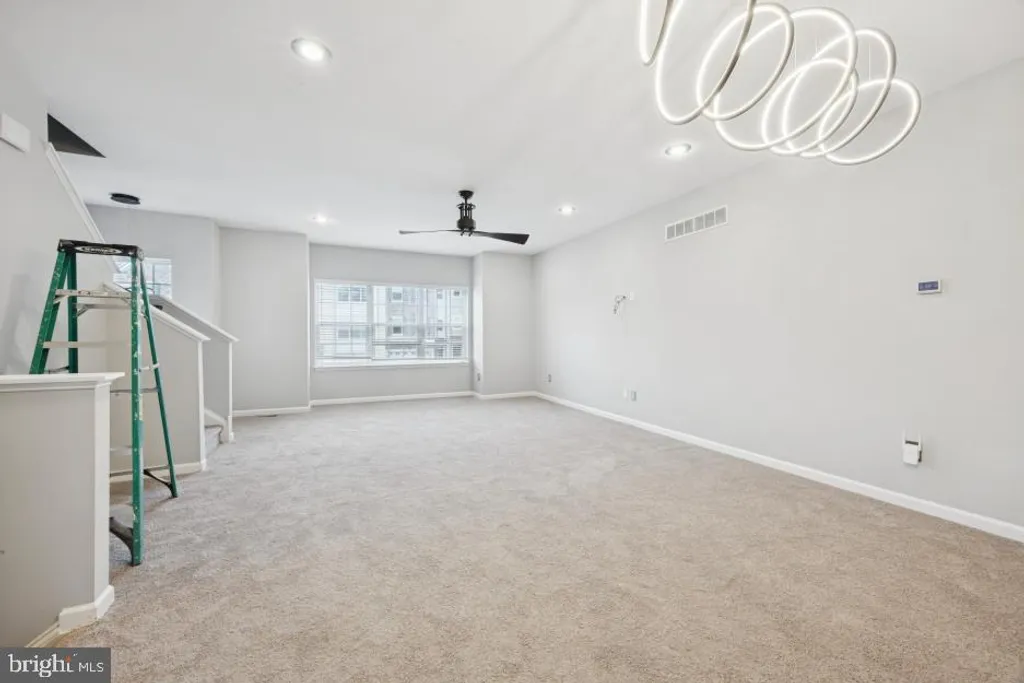 Additional image 25 of 640 Jacobsen Circle, Newark, DE 19702