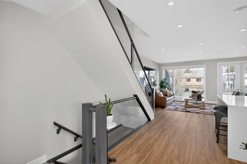 Additional image 4 of 1928 27 Avenue SW, Calgary, AB, T2T 1H3