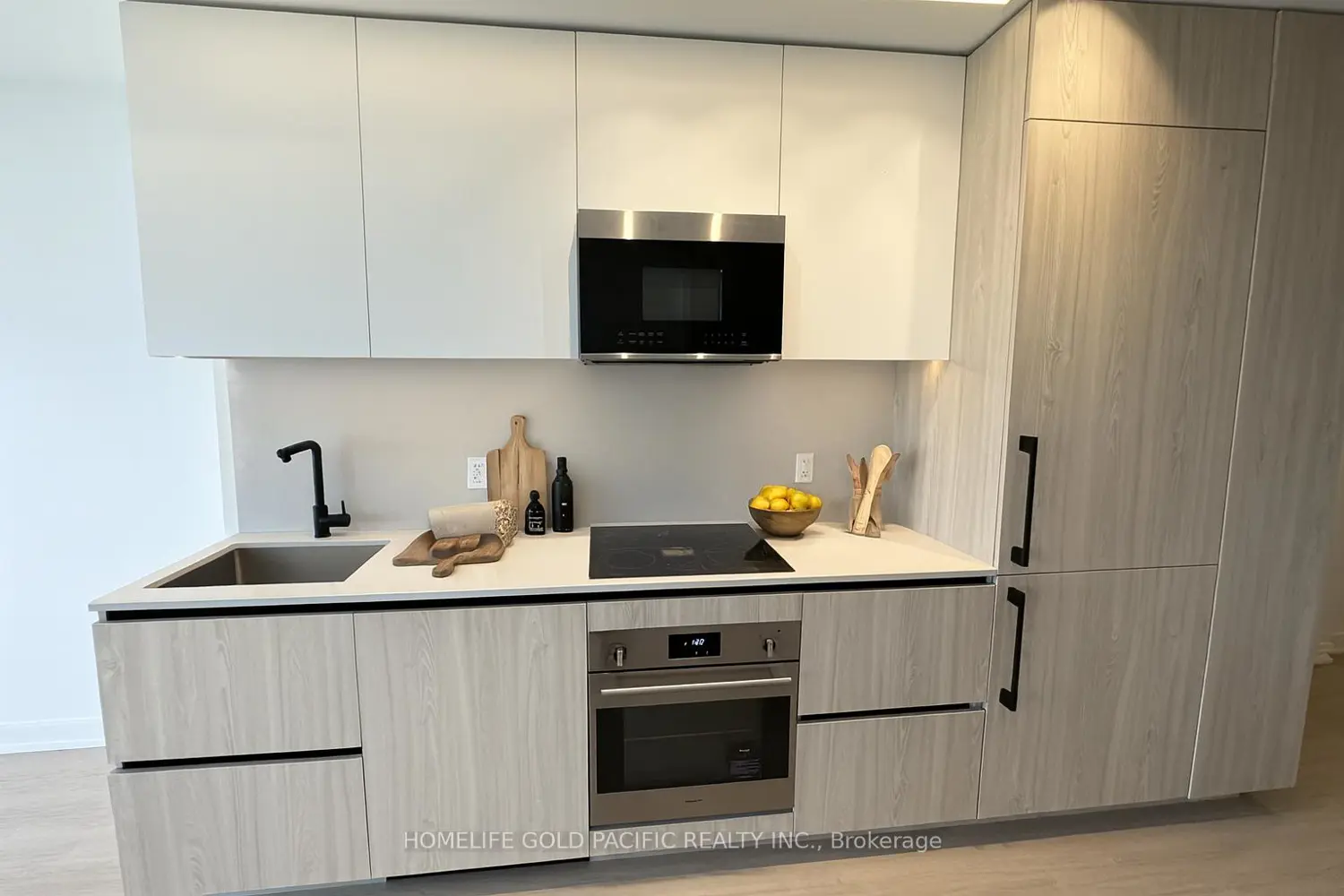 Additional image 3 of 699 Sheppard Avenue 917