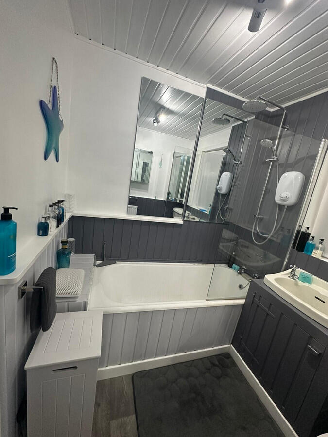 Additional image 15 of Cross Slacks, Banff, AB45